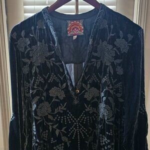 Johnny Was Women's Lenon Embroidered Velvet Tiered Blouse